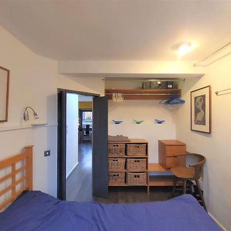 Stylish Apartment Near Carnaby Street, Sleeps 4. Лондон Экстерьер фото